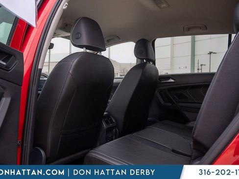 Used 2023 Volkswagen Tiguan SE FWD image 18