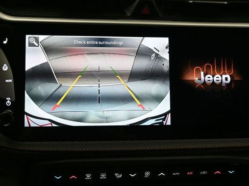 New 2026 Jeep Cherokee Limited AWD/4WD image 13