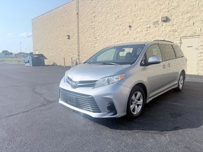 Used 2020 Toyota Sienna LE