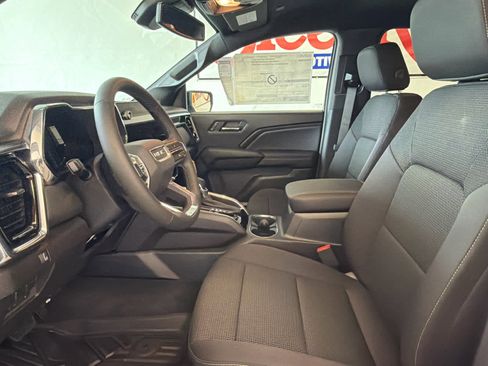 New 2026 GMC Canyon Elevation w/ Convenience Package image 13