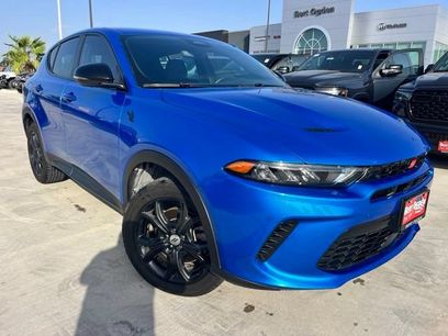 Used 2024 Dodge Hornet GT w/ GT Blacktop Package