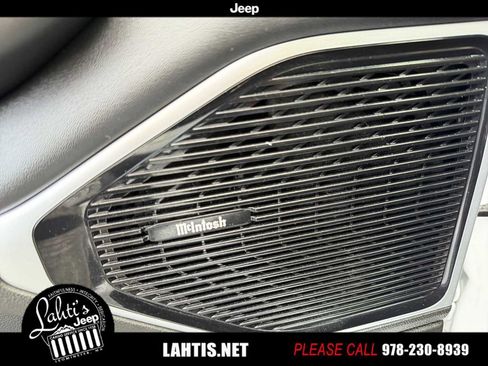 Used 2022 Jeep Wagoneer Series III w/ Premium Group I image 31