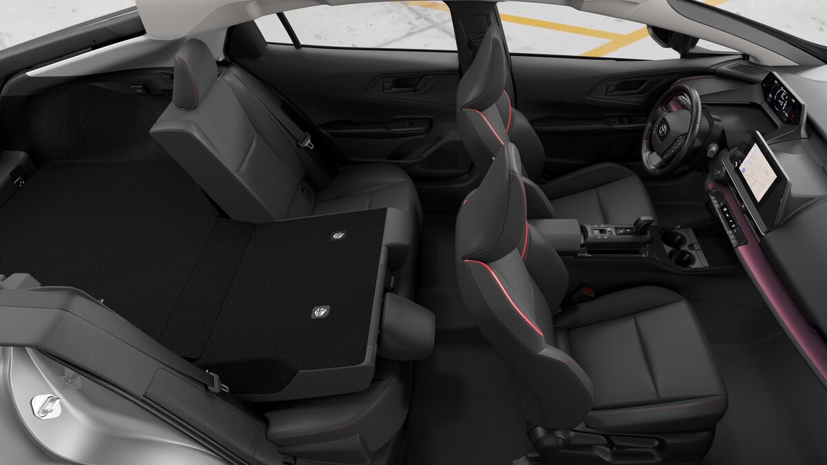 New 2027 Toyota Prius Plug-In Hybrid FWD image 22