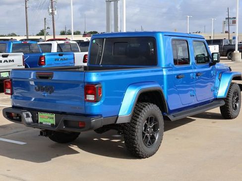 New 2026 Jeep Gladiator Sport AWD/4WD image 6