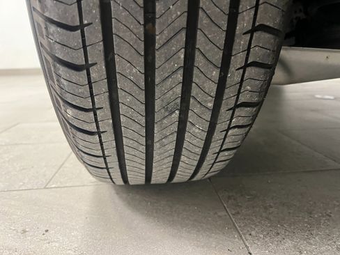 Used 2025 Chevrolet Equinox LT w/ Convenience Package II image 55