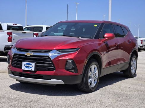 Used 2020 Chevrolet Blazer LT FWD image 3
