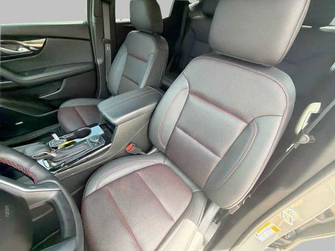 Used 2024 Chevrolet Blazer RS FWD image 19