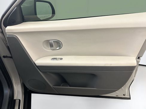 Used 2024 Hyundai Ioniq 5 SEL image 34