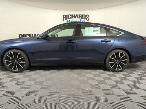 New 2026 Honda Accord Touring image 2