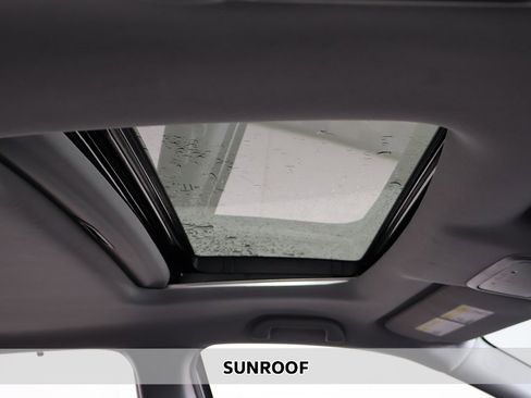 Used 2022 Honda Pilot Special Edition image 3