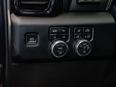 Used 2024 GMC Sierra 1500 AT4X w/ AT4X AEV Edition image 21