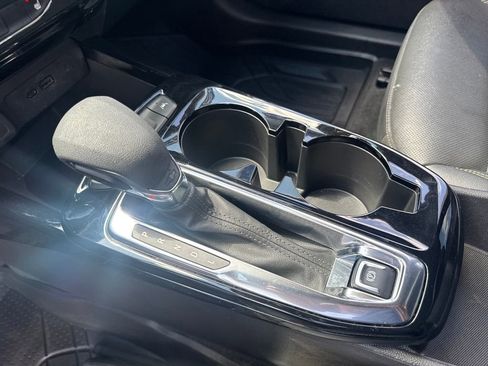 Used 2025 Chevrolet Trax ACTIV w/ Driver Confidence Package FWD image 20