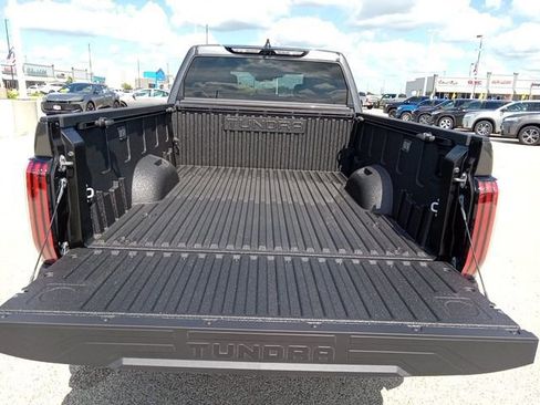 New 2024 Toyota Tundra Limited image 11