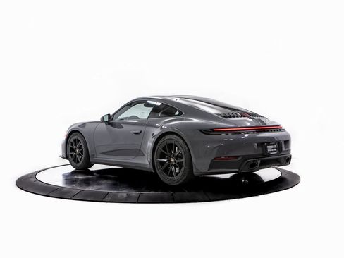 Certified 2025 Porsche 911 Carrera image 3