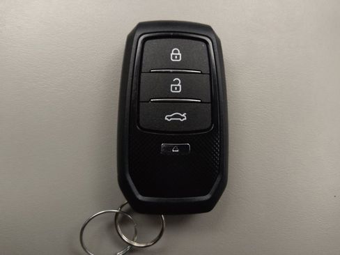 Used 2020 Kia Telluride SX w/ SX Prestige Package AWD/4WD image 32