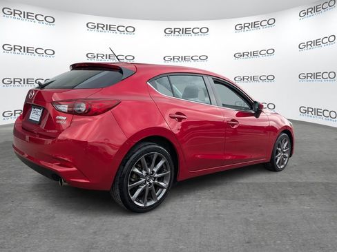 Used 2018 MAZDA MAZDA3 Touring image 7