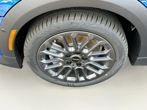 New 2026 MINI Cooper S image 25