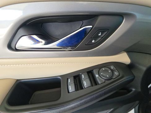 Used 2023 Chevrolet Traverse LS w/ Safety Package FWD image 22