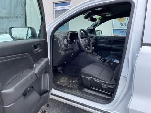 Used 2023 Chevrolet Colorado W/T RWD image 8