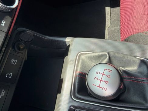 Used 2026 Honda Civic Si image 11