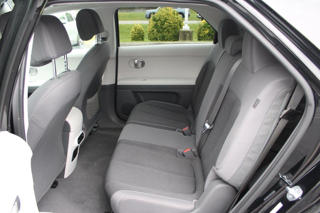 Used 2024 Hyundai Ioniq 5 SEL AWD/4WD image 12