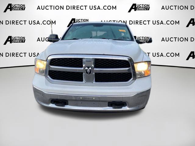 Used 2016 RAM 1500 Classic SLT AWD/4WD image 2