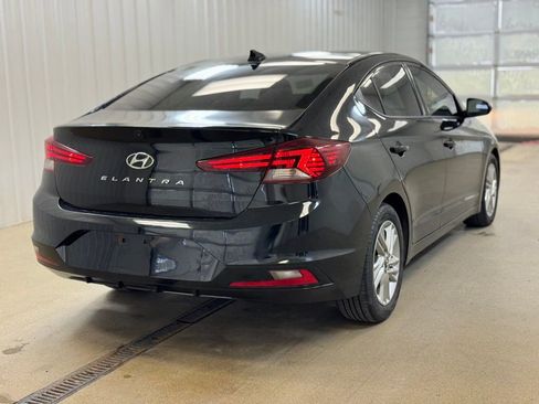 Used 2019 Hyundai Elantra SEL image 5