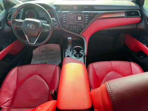 Certified 2020 Toyota Camry XSE FWD image 12