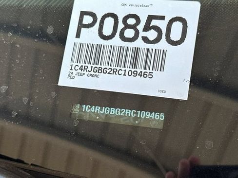 Certified 2024 Jeep Grand Cherokee Limited RWD image 31