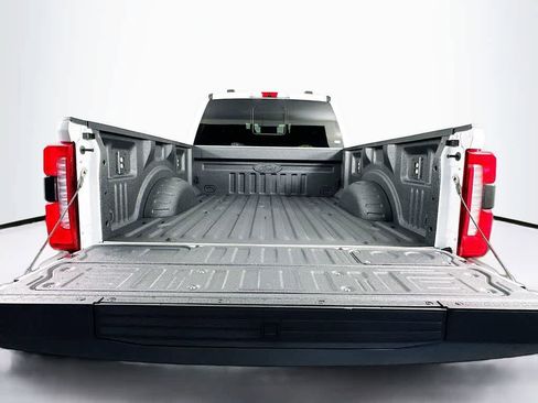 New 2026 Ford F250 Lariat w/ Black Appearance Package AWD/4WD image 21