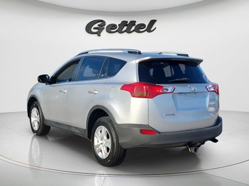 Used 2013 Toyota RAV4 LE FWD image 7