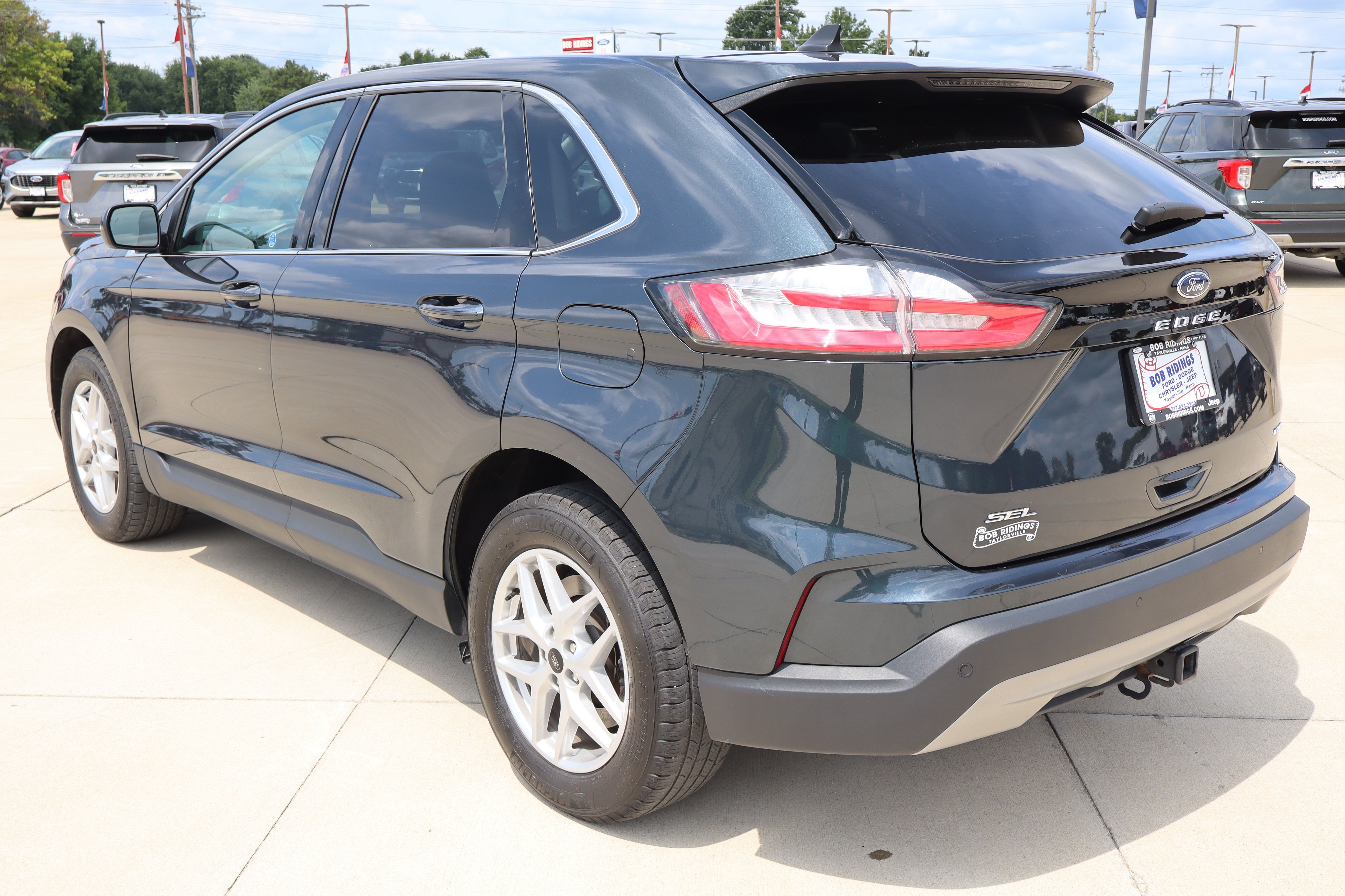 Used 2023 Ford Edge SEL w/ Convenience Package AWD/4WD image 8
