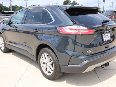Used 2023 Ford Edge SEL w/ Convenience Package AWD/4WD image 8
