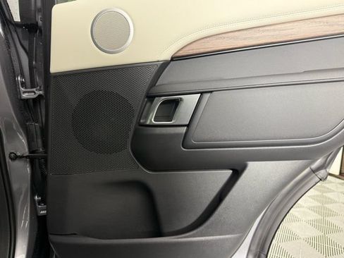 New 2026 Land Rover Discovery S AWD/4WD image 28