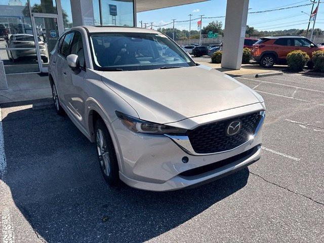 Used 2025 MAZDA CX-5 AWD 2.5 S w/ Premium Plus Pkg image 3