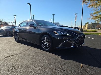 Certified 2022 Lexus ES 350 w/ Premium Package