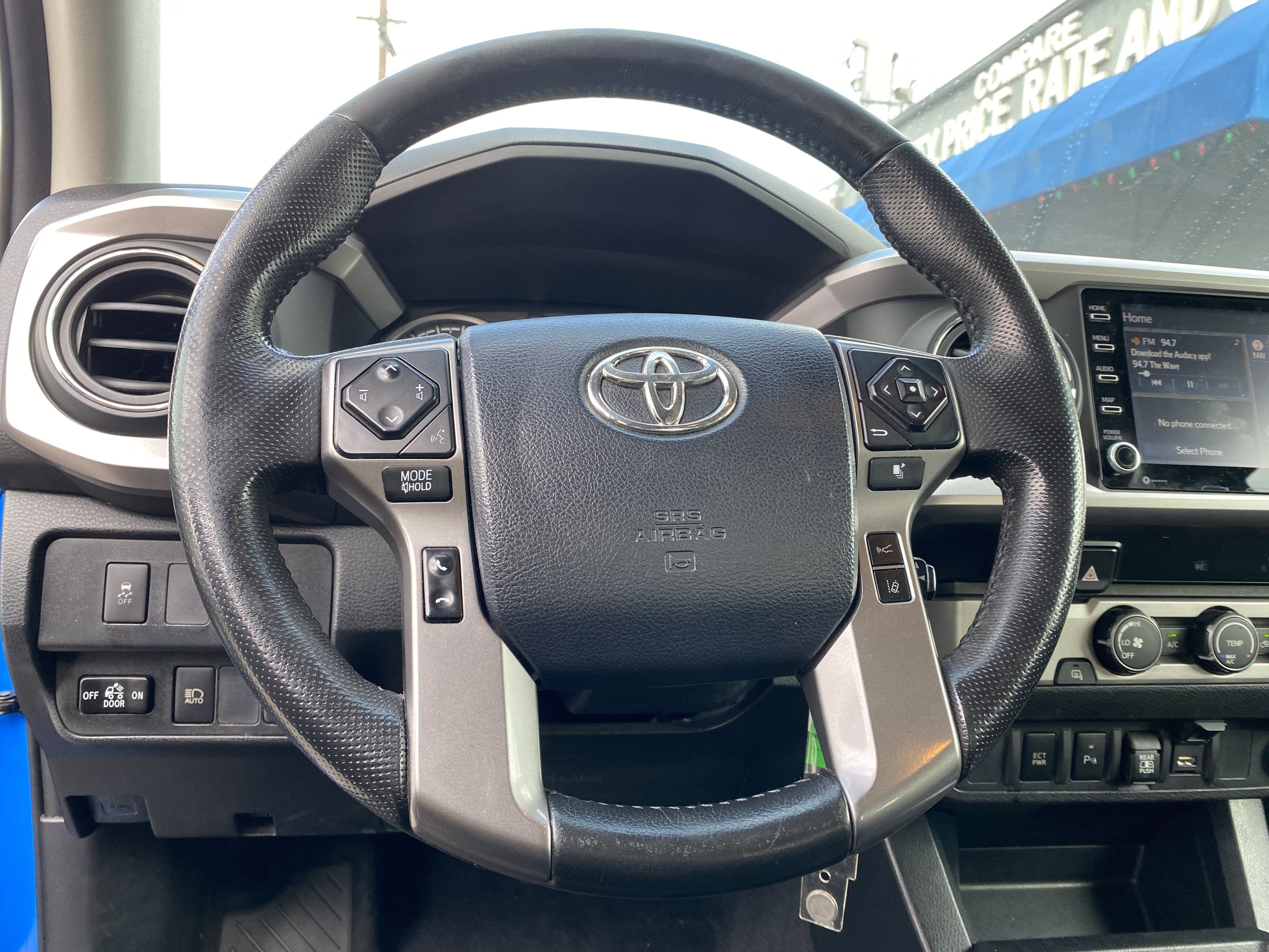 Used 2020 Toyota Tacoma SR5 RWD image 23