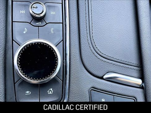 Used 2023 Cadillac XT5 Luxury w/ LPO, Floor Liner Package AWD/4WD image 32