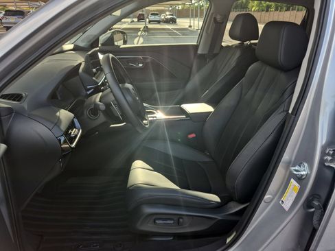 Certified 2025 Acura ADX FWD image 29