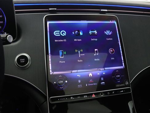 New 2026 Mercedes-Benz EQE 320+ SUV image 6