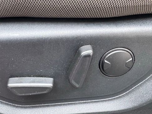 Used 2019 Ford F150 XLT w/ Equipment Group 302A Luxury image 14