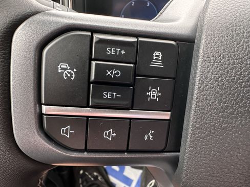 Used 2026 Ford F350 Lariat w/ Tremor Off-Road Package AWD/4WD image 25