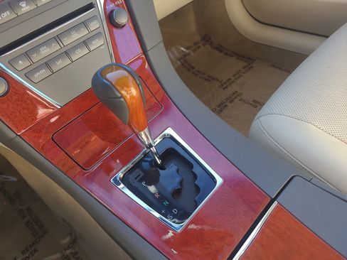 Used 2011 Lexus ES 350 FWD image 21