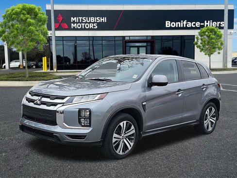 Used 2024 Mitsubishi Outlander Sport SE image 2