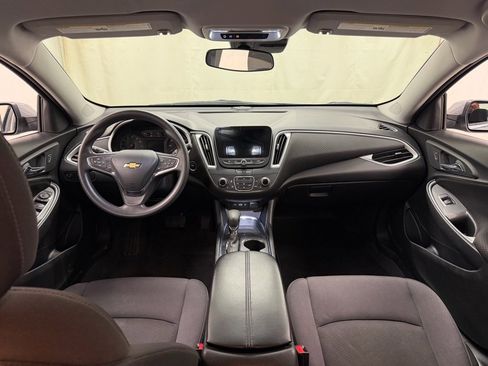 Used 2023 Chevrolet Malibu LT image 19
