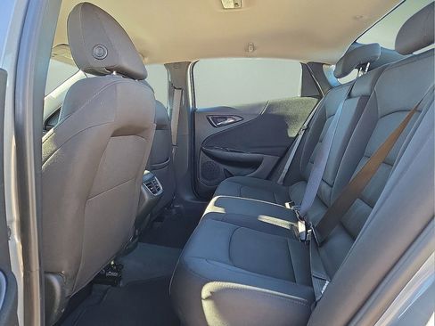 Used 2023 Chevrolet Malibu LT image 14