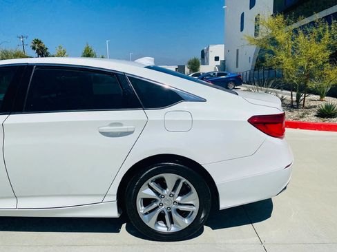 Used 2020 Honda Accord LX image 15