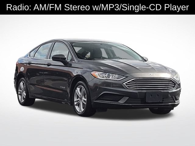 Used 2018 Ford Fusion S FWD image 3