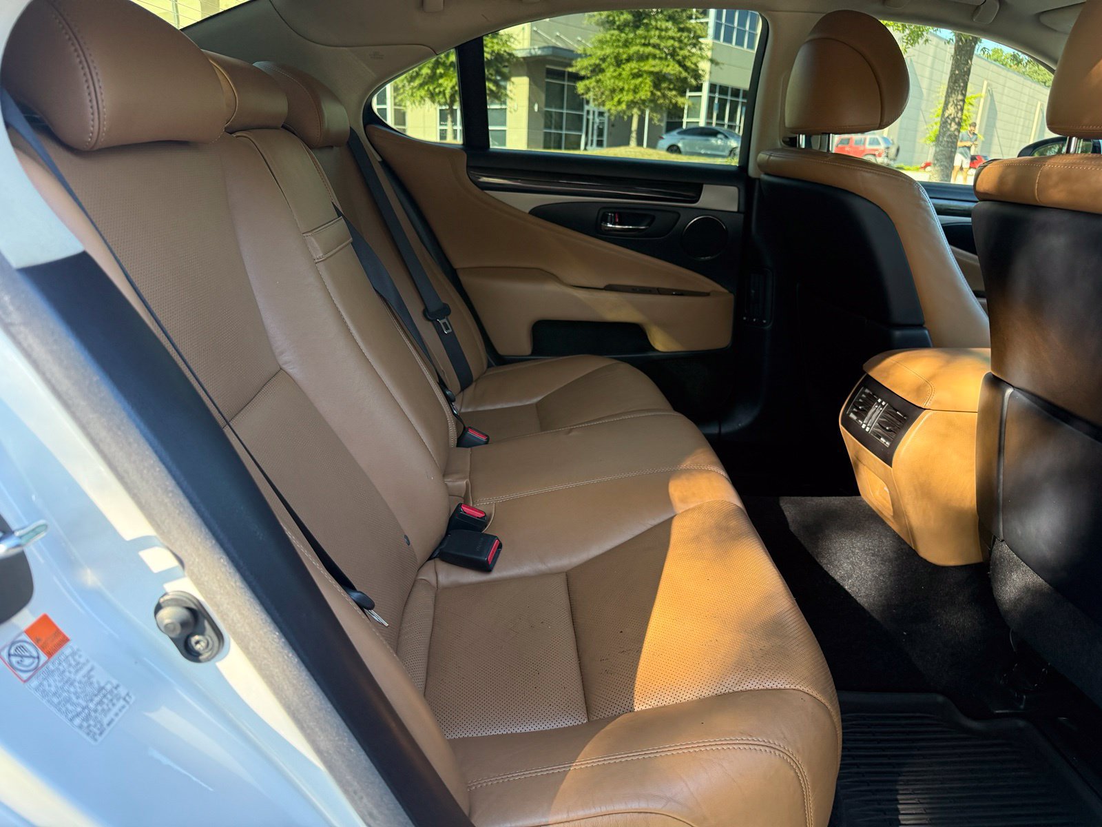 Used 2017 Lexus LS 460 w/ Comfort Package RWD image 40