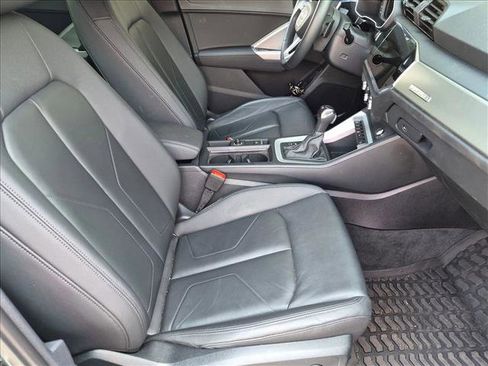 Used 2023 Audi Q3 2.0T Premium AWD/4WD image 19